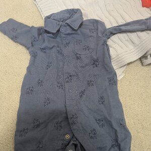 Carter's long sleeves romper